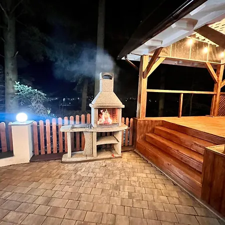 зелений ретрит Apartman Szkole